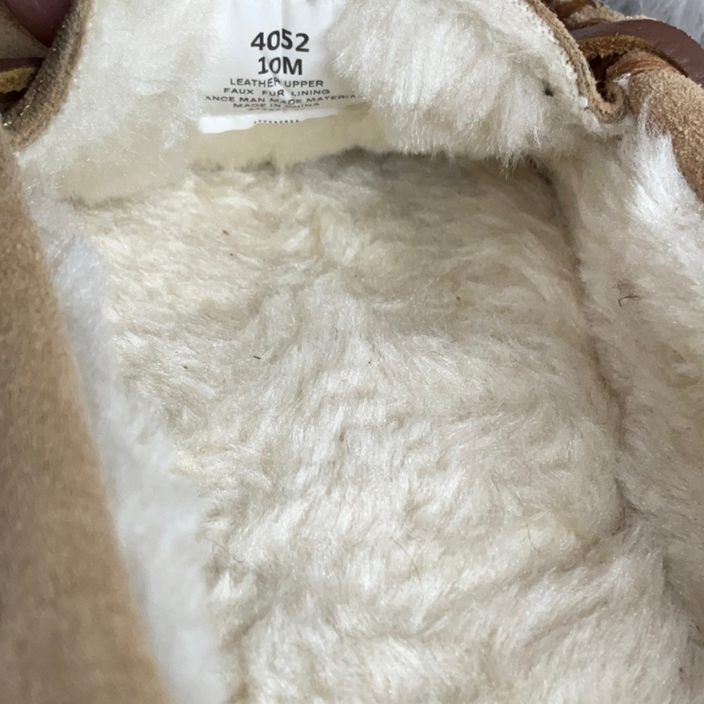 Minnetonka Slippers Tan Sz 10 - Picture 8 of 8